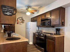 142 Quail Run in Odessa, TX - Building Photo - Building Photo