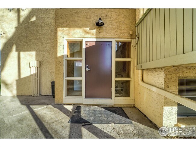 property at 3035 Oneal Pkwy