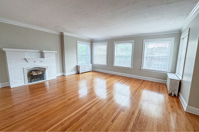 8008 S Rhodes Ave in Chicago, IL - Building Photo - Building Photo