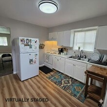 4901 Guthrie Dr in Indianapolis, IN - Building Photo - Building Photo