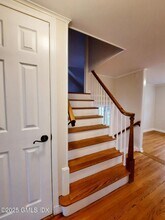 13 High St in Greenwich, CT - Foto de edificio - Building Photo