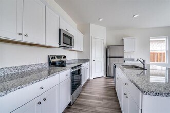 1876 Lockhart Dr in Forney, TX - Building Photo - Building Photo