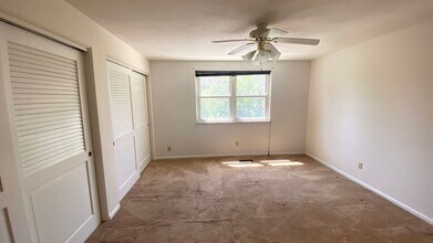1408 W Daytona Dr in Peoria, IL - Building Photo - Building Photo