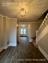 913 N 6th St in Allentown, PA - Building Photo