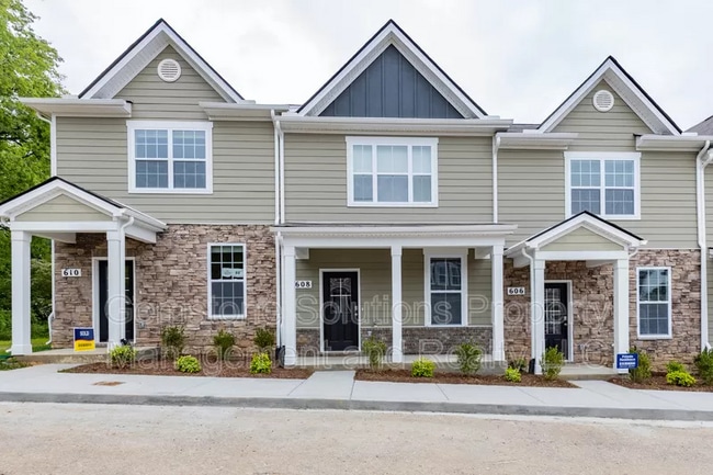 608 Clifford Heights in Columbia, TN - Foto de edificio - Building Photo