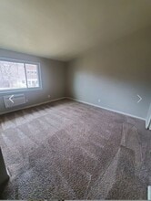 2448 W Kilbourn Ave in Milwaukee, WI - Building Photo - Building Photo