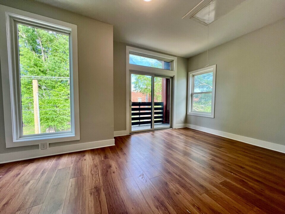 Room in House on S Webb St in Gastonia, NC - Foto de edificio