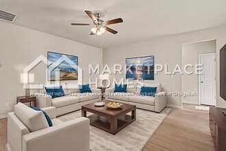 212 W L Miller Dr in Jackson, GA - Building Photo - Building Photo