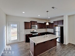 2015 Creeks Landing Dr in Unionville, NC - Building Photo - Building Photo