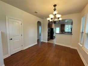 1806 Crown Dr in Austin, TX - Building Photo - Building Photo