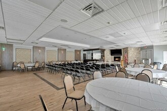 586 Blue Ridge Dr in Medford, NY - Building Photo - Building Photo