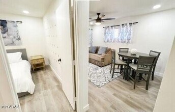 2016 S Granada Dr in Tempe, AZ - Building Photo - Building Photo