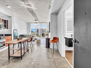 3470 E Coast Ave in Miami, FL - Building Photo - Building Photo