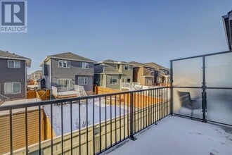 301 Redstone Blvd NE in Calgary, AB - Building Photo - Building Photo