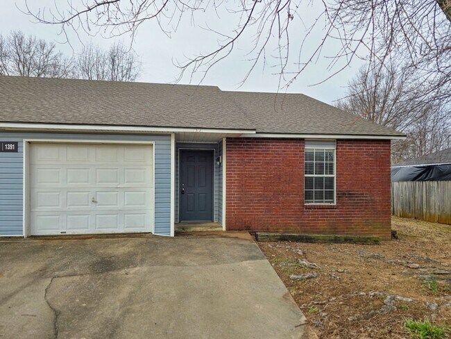 1391 N Boxley Ave in Fayetteville, AR - Building Photo - Building Photo