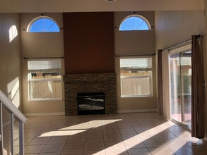 1741 Richard Ct in Lincoln, CA - Building Photo - Building Photo