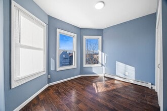 69 Rosa Parks Blvd in Paterson, NJ - Building Photo - Building Photo