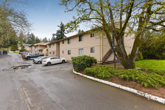 Laurie Ann Apartments in Salem, OR - Building Photo - Building Photo