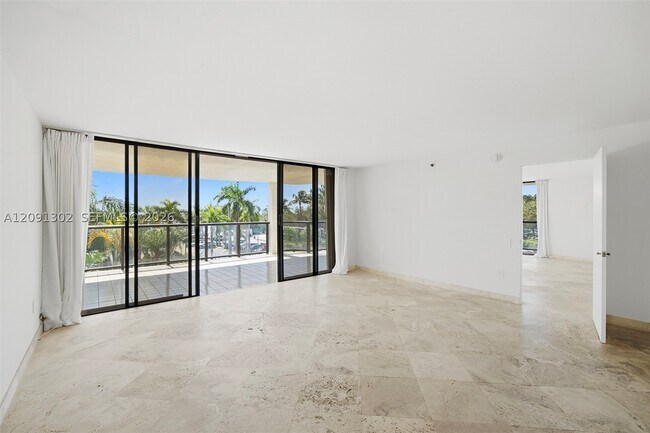 property at 2575 S Bayshore Dr