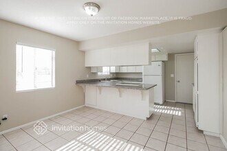 560 S Wilbur in Mesa, AZ - Foto de edificio - Building Photo