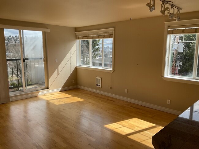 property at 2200 Thorndyke Ave W