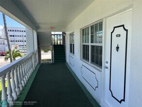 5200 NE 24th Terrace in Fort Lauderdale, FL - Building Photo - Building Photo