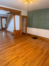 208-212 Blackhawk St in Aurora, IL - Foto de edificio - Building Photo