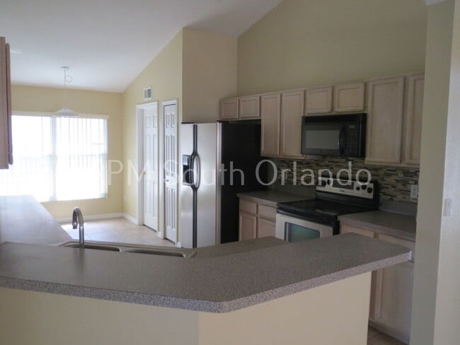 12415 Appomatox Dr in Orlando, FL - Building Photo - Building Photo