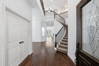 135 Deerfield Meadow Dr in Conroe, TX - Building Photo - Building Photo