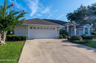13 Clear Ct in Palm Coast, FL - Building Photo - Building Photo
