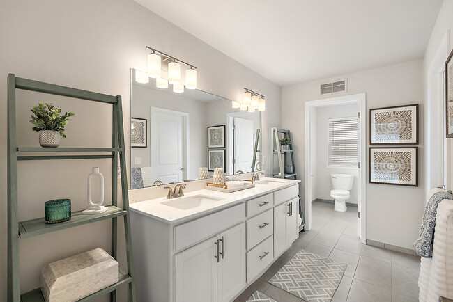Parkways of Auburn Hills in Auburn Hills, MI - Building Photo - Building Photo