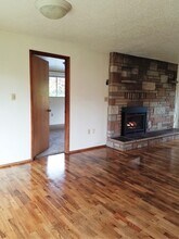 4460 SE Orchard Ln in Port Orchard, WA - Building Photo - Building Photo