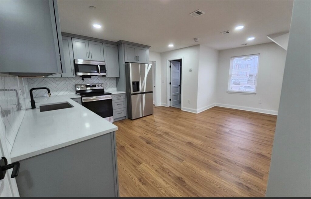 6 Harding Ave in Everett, MA - Building Photo