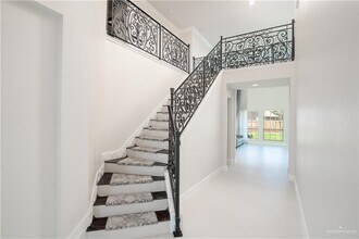 2405 San Alejandro St in Mission, TX - Building Photo - Building Photo