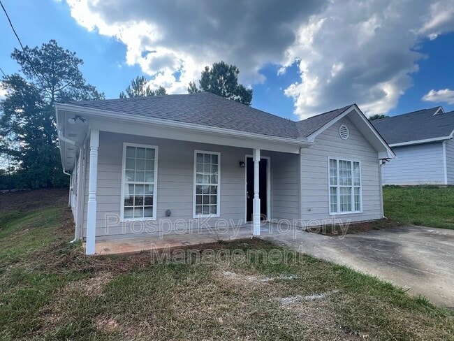 property at 707 Pine Hill Ct