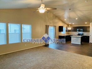 4480 W Everest St in Meridian, ID - Building Photo - Building Photo