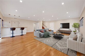 1259 Swarthmore Dr in Glendale, CA - Building Photo - Building Photo