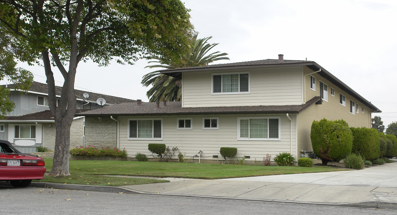 37542 Wilburn Pl in Fremont, CA - Foto de edificio