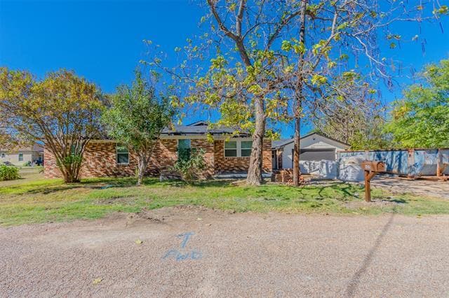 property at 605 Lloyd
