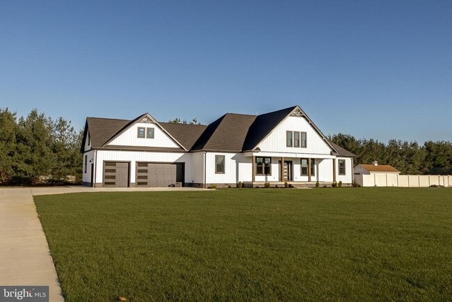 5692 King Stuart Dr in Salisbury, MD - Building Photo - Building Photo