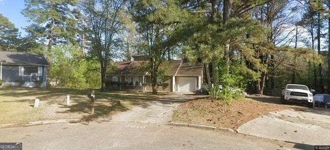 property at 7610 Teton Ct