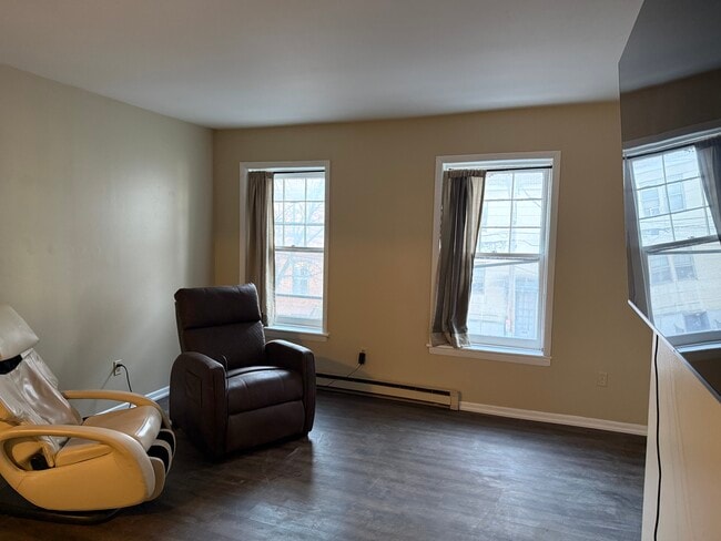 377 Hudson Ave, Unit 377 Hudson Avenue - 2nd F