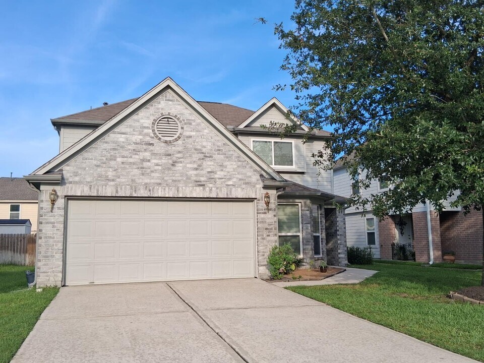 16855 Accolade Way in Conroe, TX - Building Photo