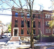 24 Dean Rd, Unit 12-3A in Brookline, MA - Building Photo