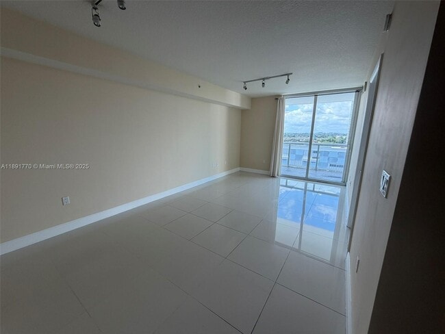 property at 1871 NW S River Dr