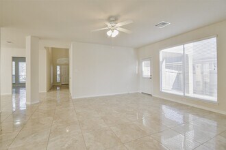 6614 Halcyon Days Dr in Humble, TX - Building Photo - Building Photo