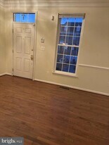 43725 Banshee Heights Terrace in Ashburn, VA - Building Photo