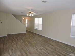 3296 Two Sisters Wy in Pensacola, FL - Building Photo - Building Photo
