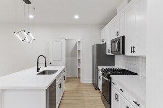 4114 Castor St in Houston, TX - Building Photo - Building Photo