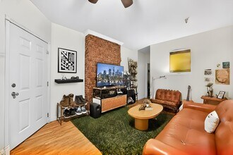 117 Ogden Ave. in Jersey City, NJ - Building Photo - Building Photo